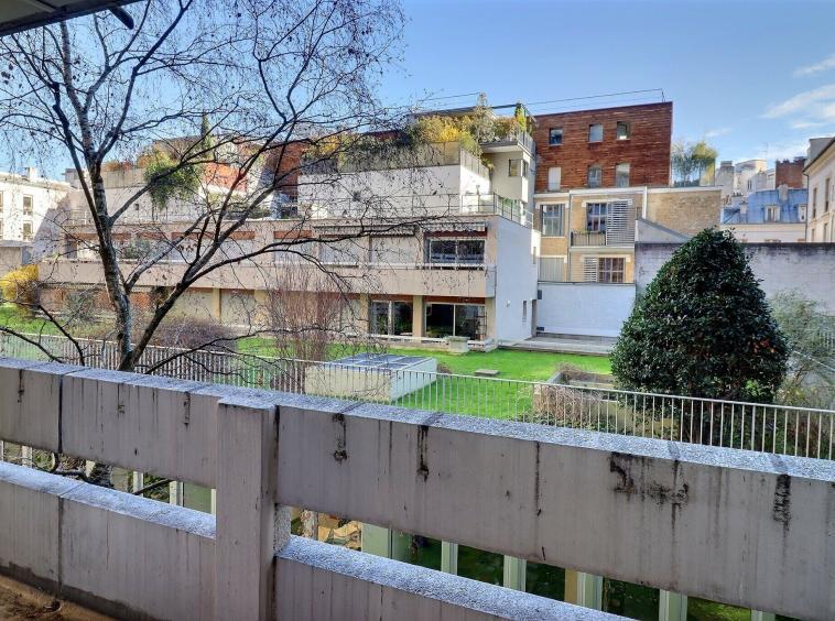 Appartement 3 pièces avec vue à Paris 11 Bastille