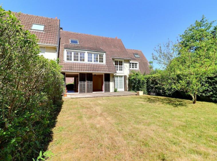 Maison familiale avec jardin privatif dans la résidence Port-Sud à Breuillet