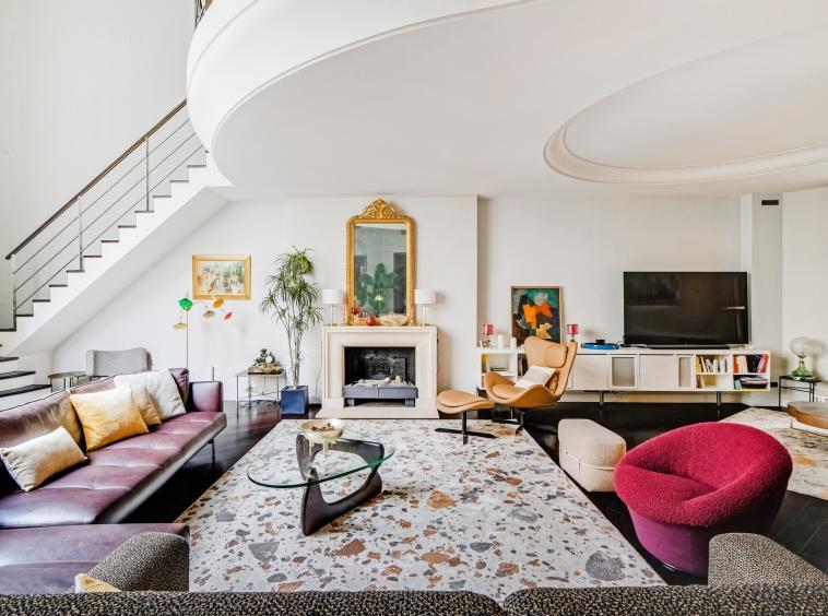 Espaces intérieurs d'un hôtel particulier de caractère à Paris 8e